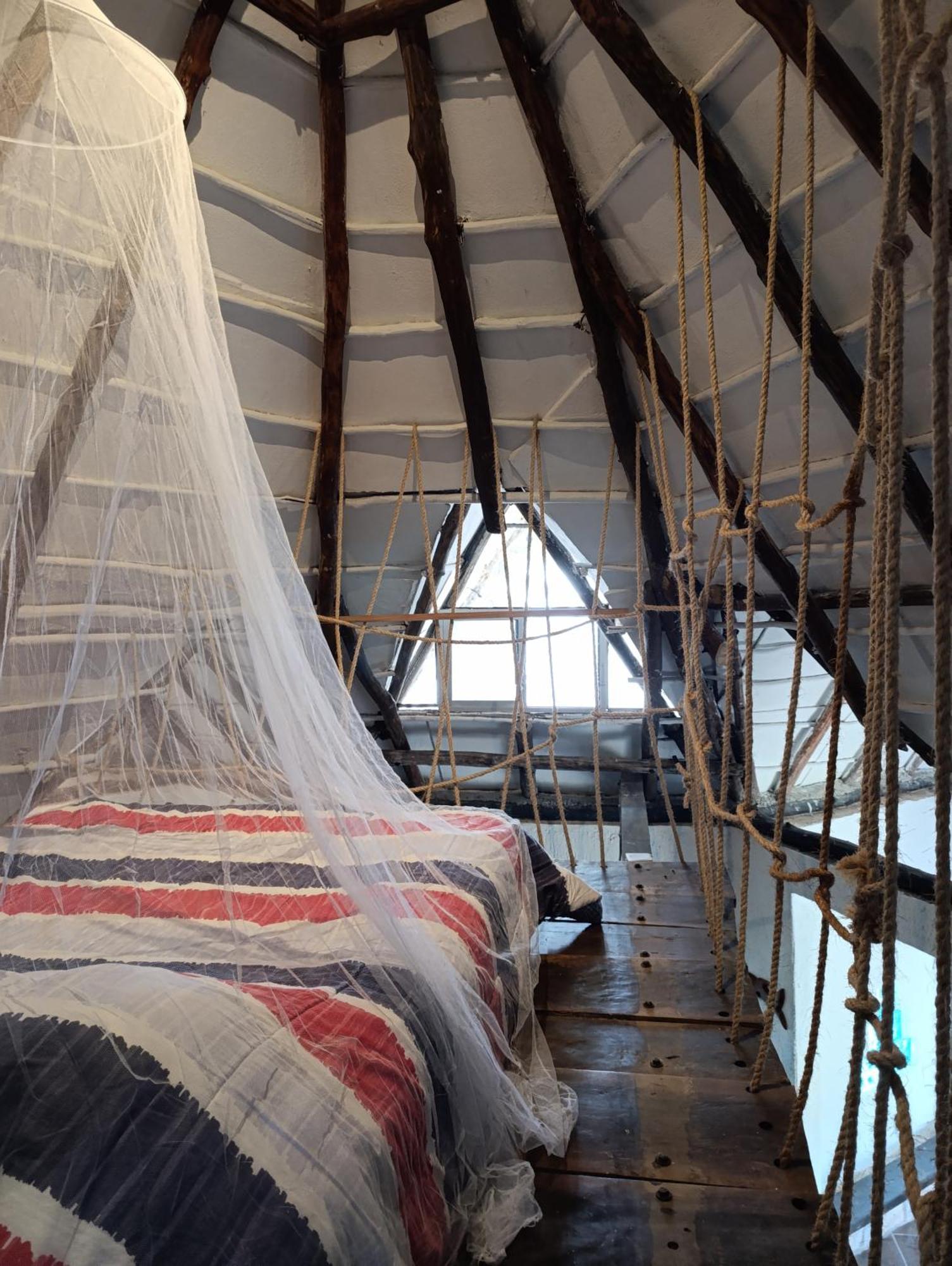 מאהאהואל Chez Gigi - Eco Lodge מראה חיצוני תמונה