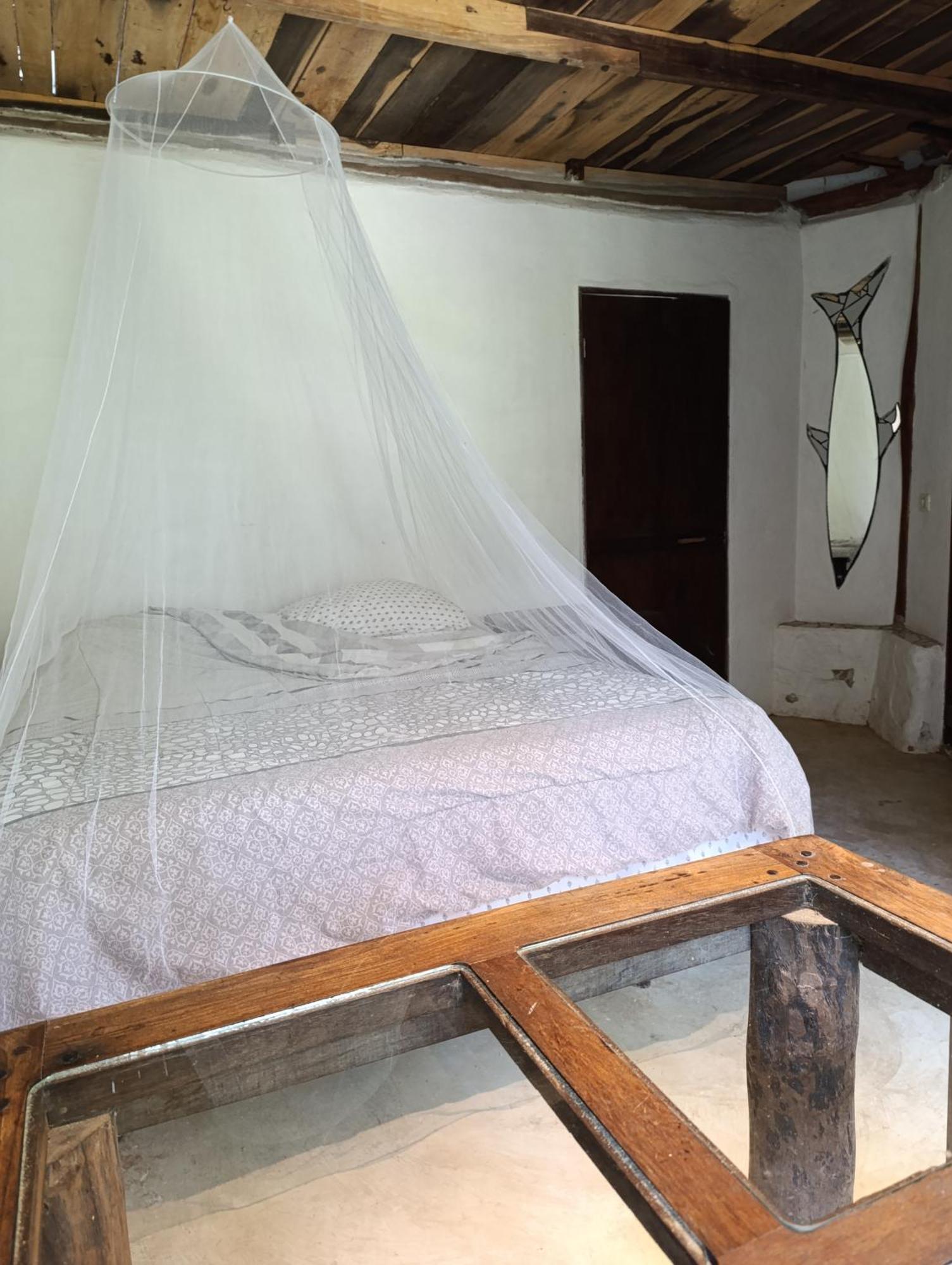 מאהאהואל Chez Gigi - Eco Lodge מראה חיצוני תמונה